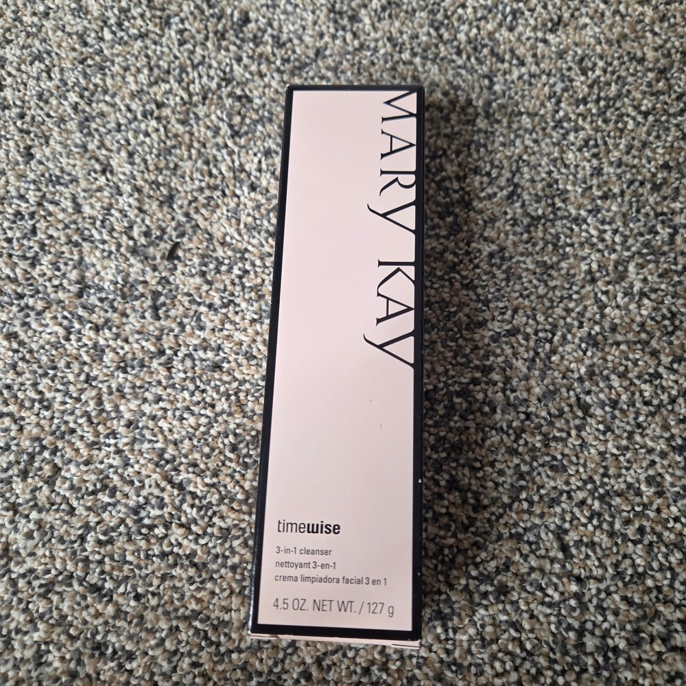 Mary Kay TimeWise 3-in-1 Cleanser Normal to Dry Skin 4.5 oz 026940 New in Box